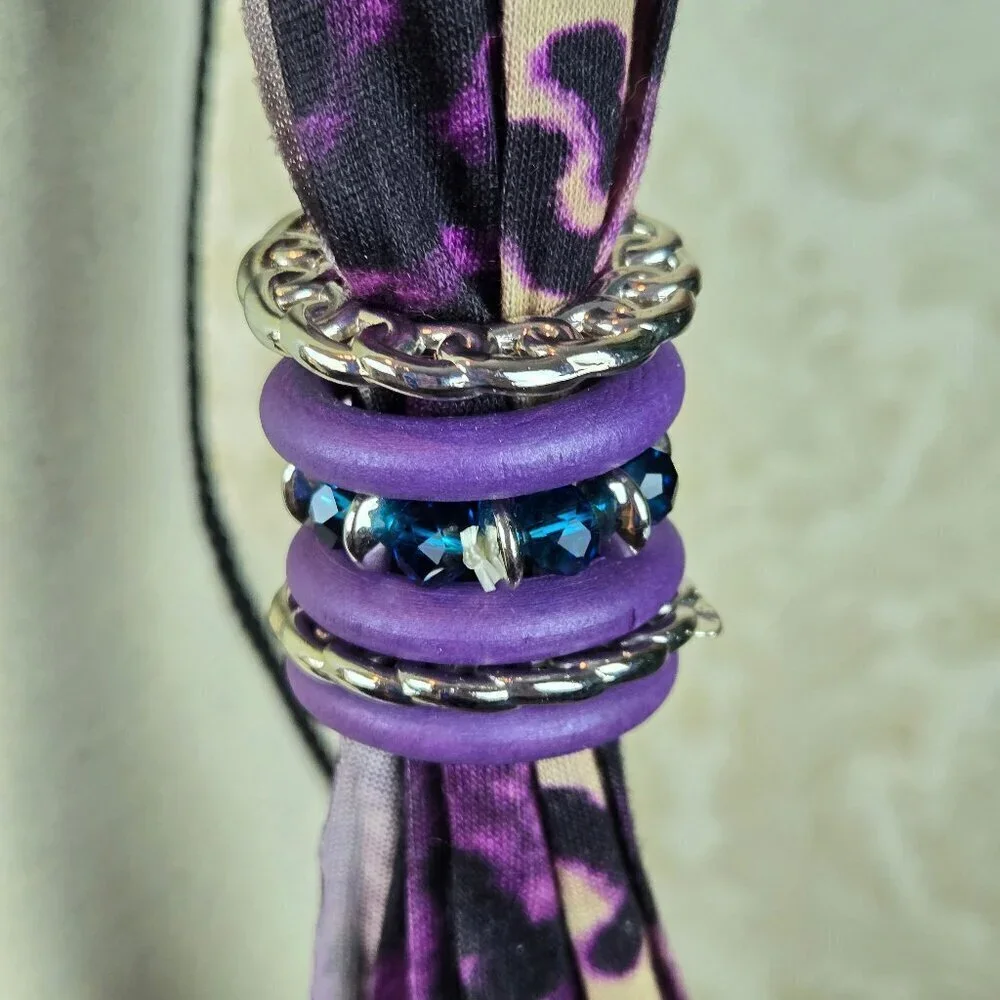 Very Moda Purple Animal Print Scarf Necklace Jewelry Multiple Ways to Style NWT